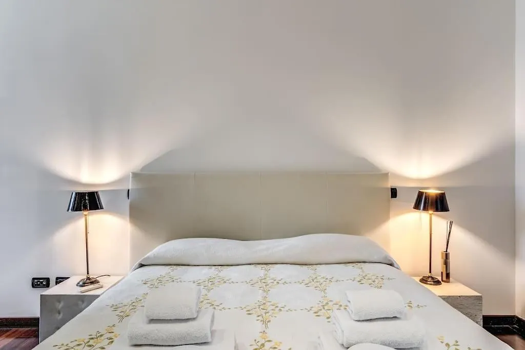 Apartment Vatican Lux Domus Di Rienzo Rome