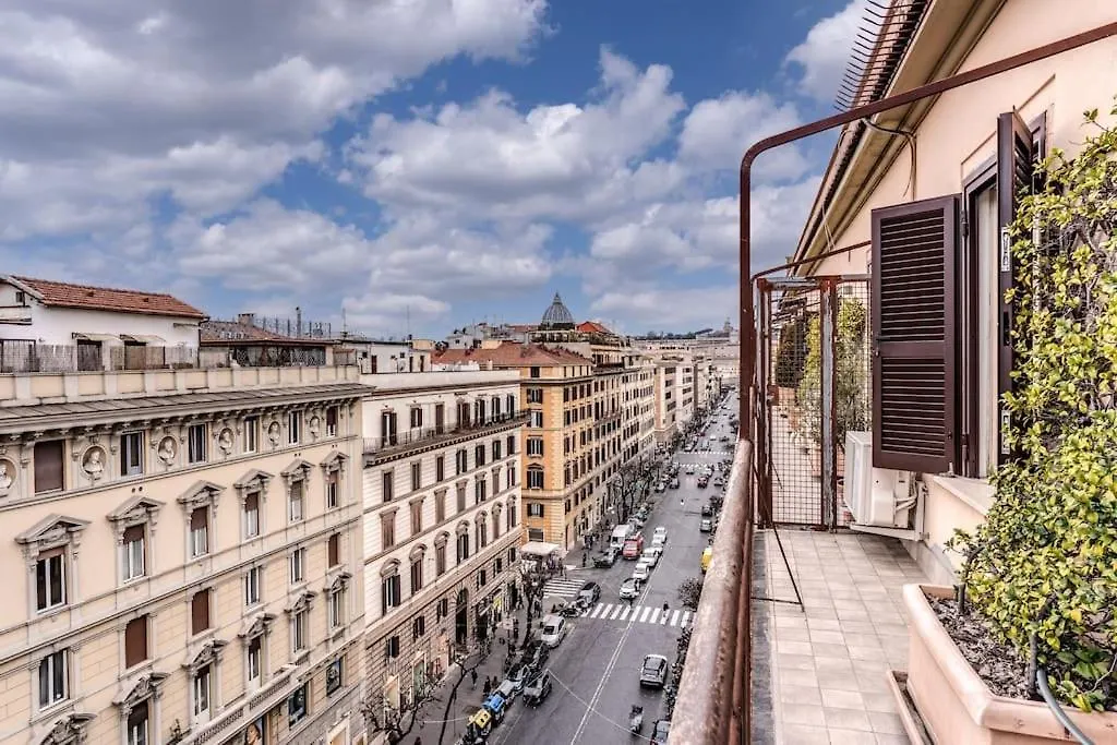 Apartment Vatican Lux Domus Di Rienzo Rome Italy